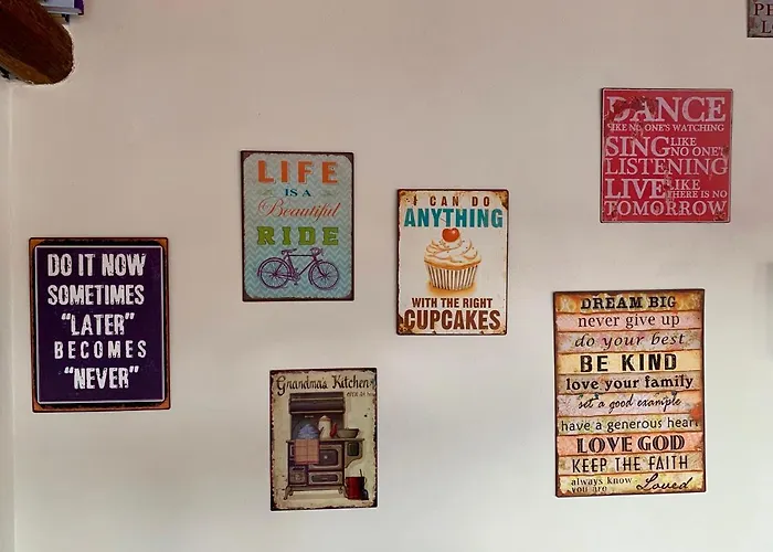 Historische Ferienwohnung Mit Sauna Und Dachterrasse Лих